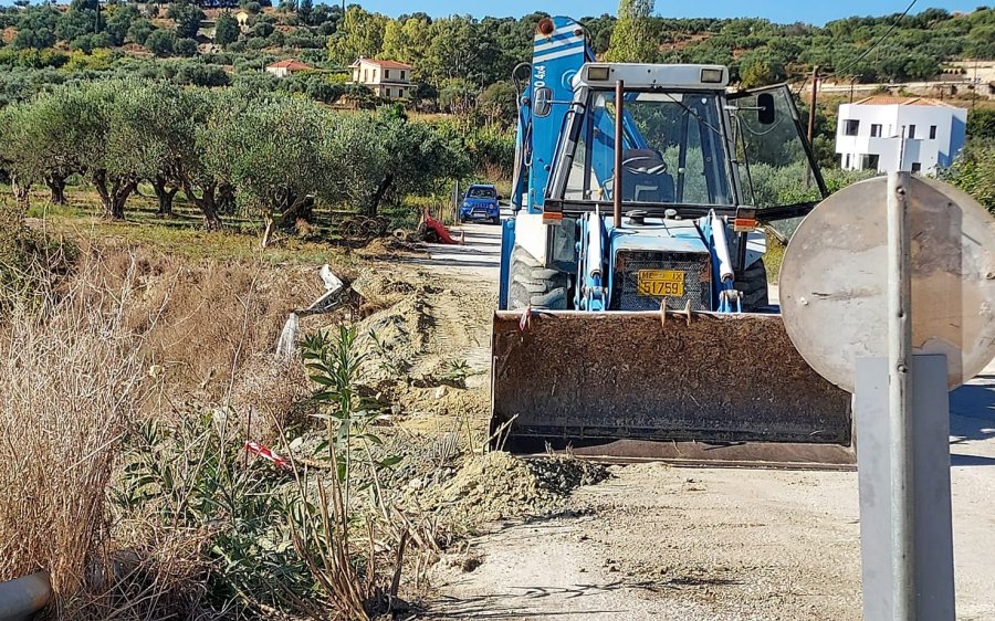 Προχωράει η αποκατάσταση της Επαρχιακής οδού Ληξουρίου - Χαβδάτων (εικόνες)
