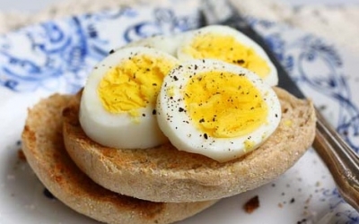 Αυγά: Δείτε πόσο μειώνουν τον κίνδυνο εγκεφαλικού και πόσα πρέπει να τρώμε
