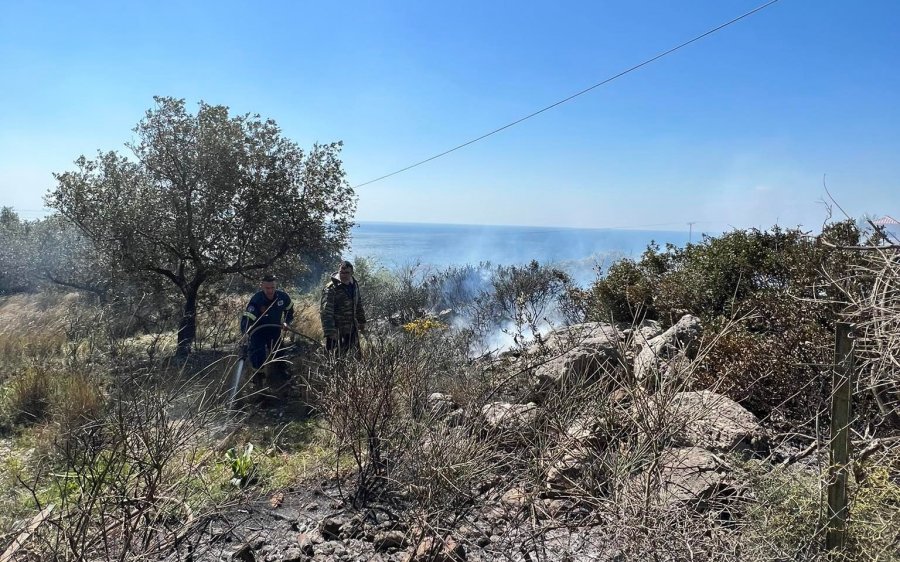 Φωτιά στο γεφύρι του Λουρδά! (εικόνες)