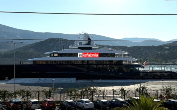 Στο Αργοστόλι το DRIZZLE των 300 εκατ. δολαρίων – Η θαλαμηγός του ιδιοκτήτη των ZARA εντυπωσιάζει