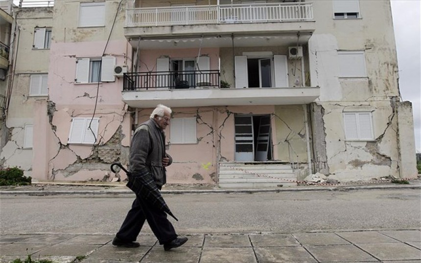 Εγκρίθηκε η επιδότηση ενοικίου για τους σεισμοπαθείς του 2015