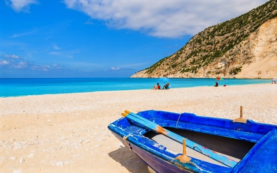 Αξέχαστες στιγμές στην πιο εξωτική παραλία της Ελλάδας, τον Μύρτο!