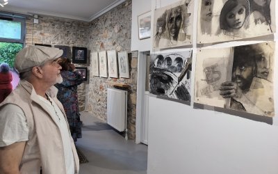 Κώστας Ευαγγελάτος: Συνεχίζεται η εικαστική έκθεση «Πόλεμος-Προσφυγιά» στην Κερατέα Αττικής
