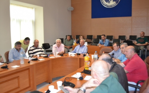 Πάτρα: Καταπέλτης ο πρόεδρος της ΠΟΕΔΗΝ -27 κλίνες ΜΕΘ για 1.000.000 πολίτες!