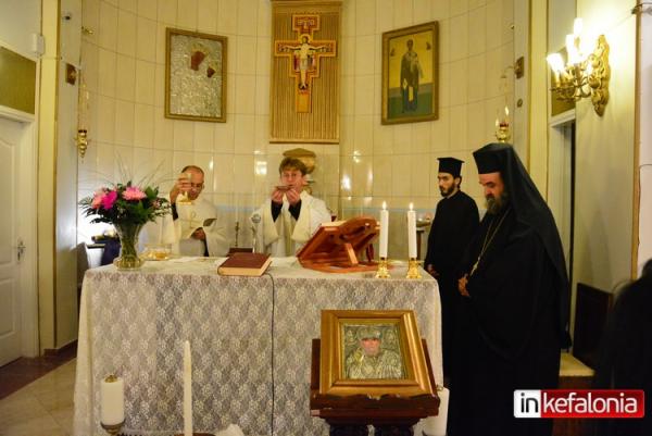 Με λαμπρότητα και παρουσία ορθόδοξων ιερέων ο εορτασμός του Αγίου Νικολάου στην καθολική εκκλησία στο Αργοστόλι (εικόνες + video)
