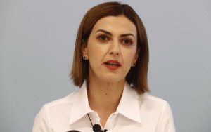 Τι απαντά η Αναπλ. Υπ. Υγείας Ειρήνη Αγαπηδάκη για την έλλειψη παιδιάτρου στο Κέντρο Υγείας Ιθάκης