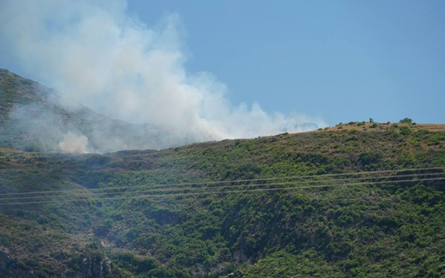 Υπο μερικό έλεγχο η πυρκαγιά στον Κατελειό (ανανεωμένο)