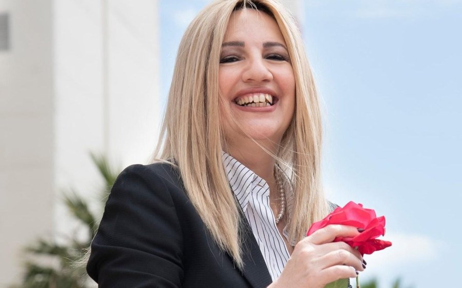 Λευτέρης Κρητικός: "Ένας τρόπος να πεις αντίο"