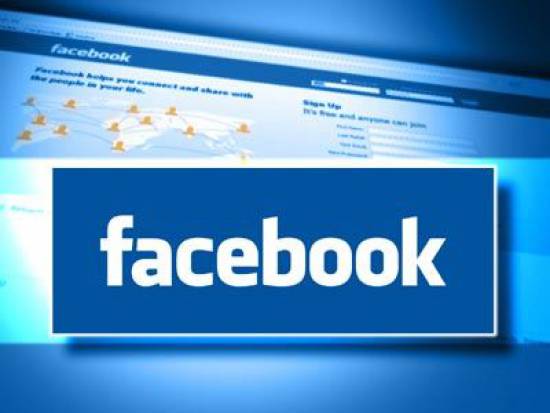 Το Facebook και το Twitter πιο δελεαστικά από το σεξ