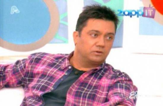 Γ. Θεοφάνους: Ξαναζεσταμένο φαγητό η εμφάνιση και τα τραγούδια Ήβης και Ελευθερίας!