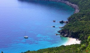 Μια ''μυστική'' παραλία στην Κεφαλονιά που θα σας μαγέψει με την ομορφιά της!