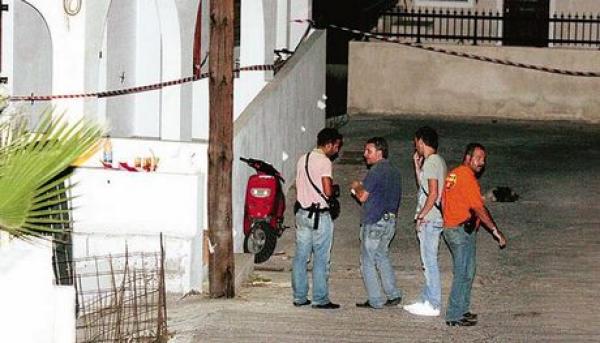 "Ξέχασε" τον αποκεφαλισμό της συζύγου του, ο δολοφόνος της Σαντορίνης