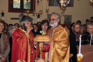 Με λαμπρότητα ο Εσπερινός στην Ι.Μ. Υπαπαντής στα Βαρειά Ληξουρίου (εικόνες)