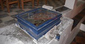 Ιερόσυλοι για λίγα ευρώ - Διέρρηξαν το παγκάρι στην Αγία Βαρβάρα Αργοστολίου