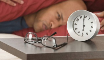 Οι έξυπνοι άνθρωποι κοιμούνται… πιο αργά το βράδυ!