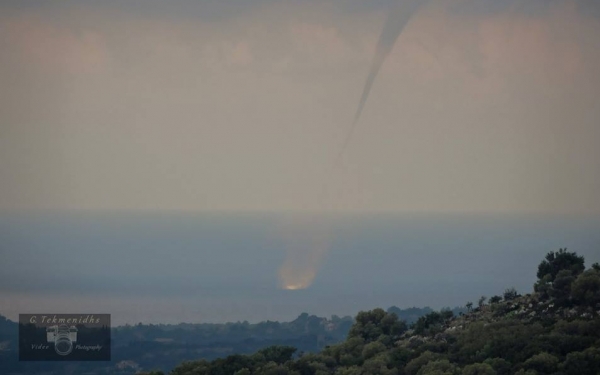 Υδροσίφωνας εμφανίστηκε στην θαλάσσια περιoχή της Παλικής