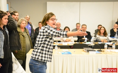 Φοιτητές τμήματος Ληξουρίου: «Πάνω απ' το πτώμα μας θα πάρουν στην Κέρκυρα τον εξοπλισμό από τη σχολή μας»(εικόνες)