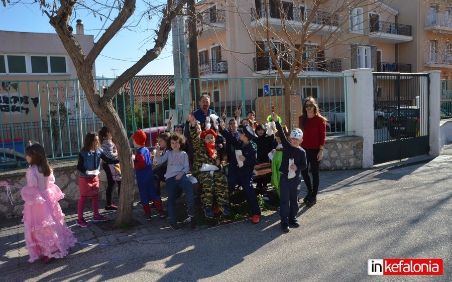 Τσίκνισε το 1ο Δημοτικό σχολείο Αργοστολίου! (εικόνες)