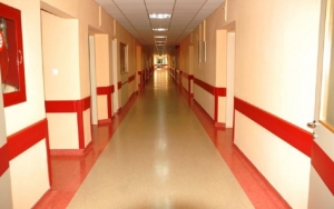 Νικητής στη μάχη για τη ζωή ο 6χρονος που καταπλακώθηκε από καγκελόπορτα στον Πύργο