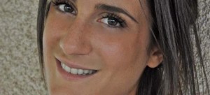 Βιβιάνα Μαραβέγια: Η Κεφαλονίτισσα σχεδιάστρια που κατακτά το χώρο της μόδας [εικόνες]