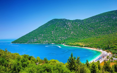 Με 15 "Γαλάζιες Σημαίες" φέτος η Κεφαλονιά - Όλη η λίστα