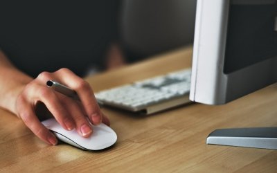 Τέρμα η χαρτούρα στο υπουργείο Εργασίας, ψηφιοποιούνται οι υπηρεσίες