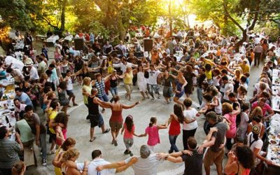 Λαμπρογιάννης Πεφάνης: Γιατί αυτό το άγχος για τα πανηγύρια μας;