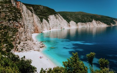 Fteri Beach in Kefalonia: The Most Beautiful Greek Beach According to the Daily Mail