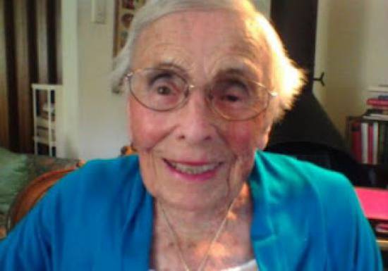Στα 101 της χρόνια είναι η γηραιότερη χρήστης του Facebook! 