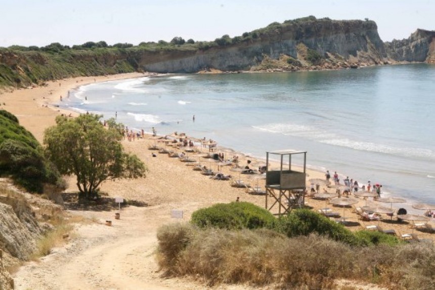 Ζάκυνθος: Πνίγηκε στις καλοκαιρινές του διακοπές - Τραγωδία με τουρίστα σε πολυσύχναστη παραλία!