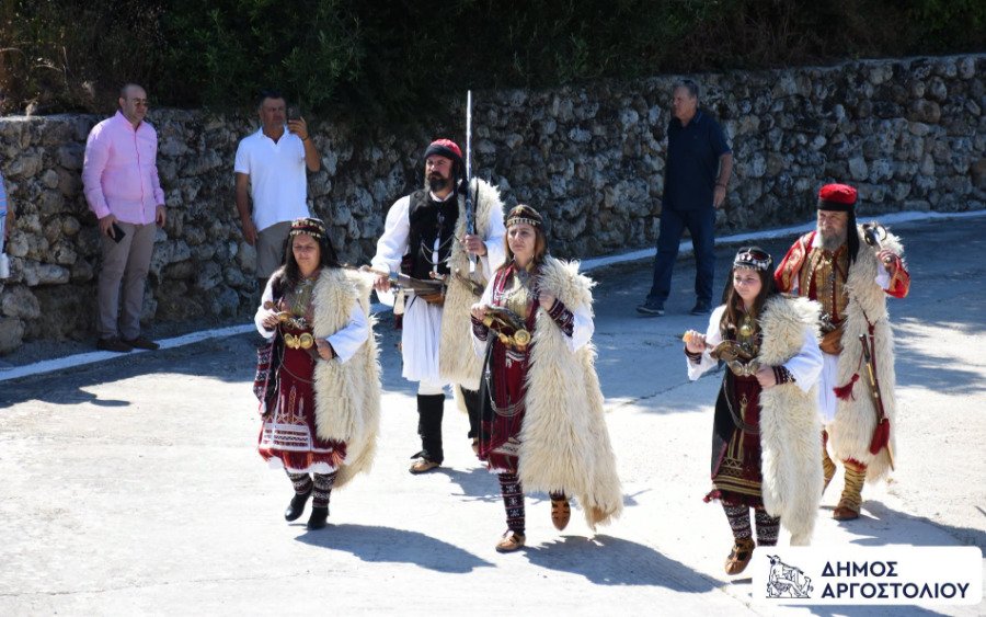 Φωκάτα: Τιμή στους ήρωες της Μάχης στο Πούσι με συμμετοχή συλλόγων από όλη την Ελλάδα