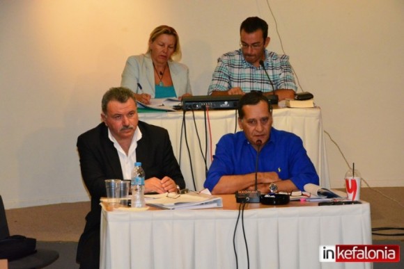 Κραυγές Λυκούδη εναντίον Τσίπρα - Αμέτοχος ο Θόδωρος Γαλιατσάτος! (VIDEO)