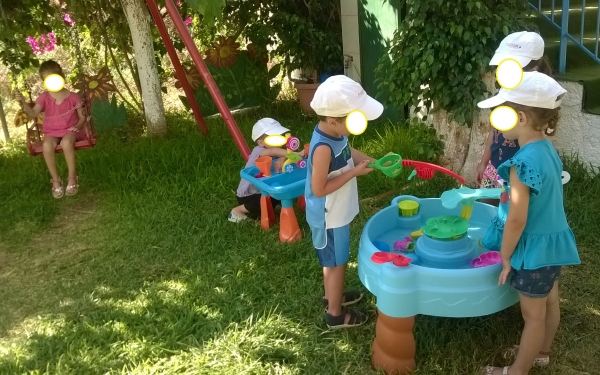 Καλοκαίρι στο Κόκκινο Μπαλόνι