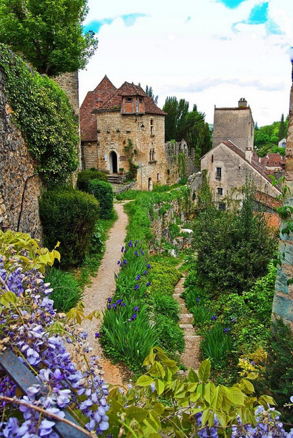 Saint-Cirq Lapopie: Το αγαπημένο χωριό των Γάλλων!