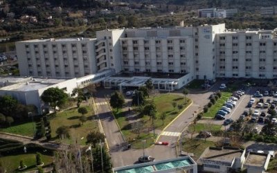 Πάτρα: Σοβαρή αλλά σταθερή η κατάσταση 17χρονου - Με οξυγόνο σε ΜΕΘ covid