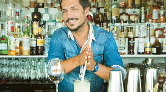 Ο καλύτερος bartender της Ελλάδας και η σχέση του με την Κεφαλονιά !