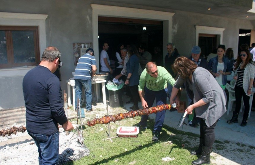 Το κέφι &quot;χτύπησε κόκκινο&quot; στα Φραγκάτα