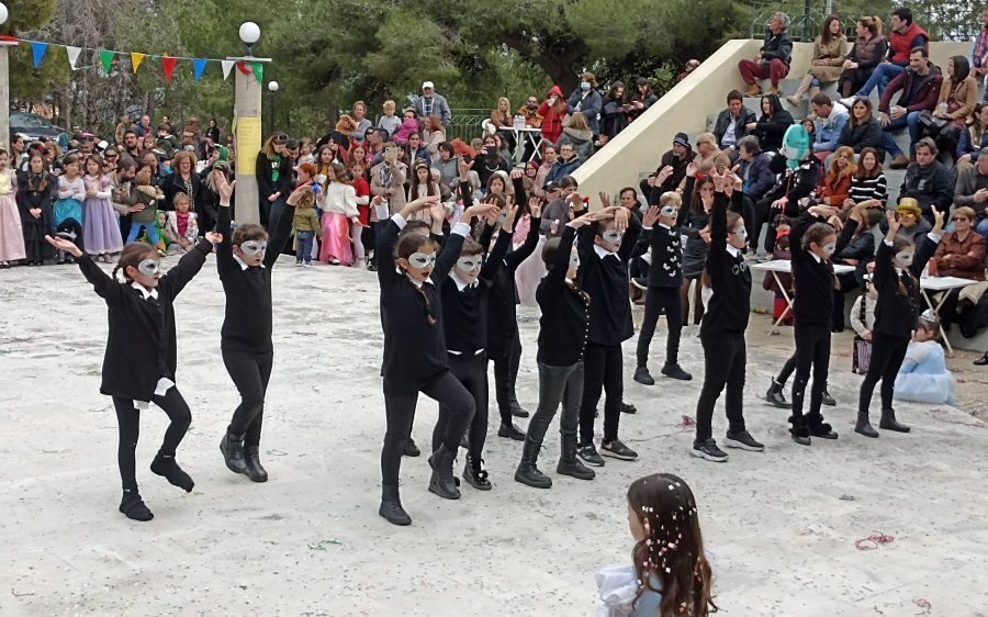 Με επιτυχία ολοκληρώθηκε και η τρίτη Κυριακή της μάσκαρας της Λακήθρας (εικόνες)