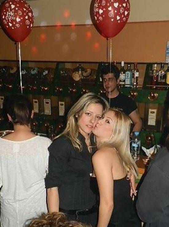 Οι... Βαλεντίνες του «Καφεπωλείου»