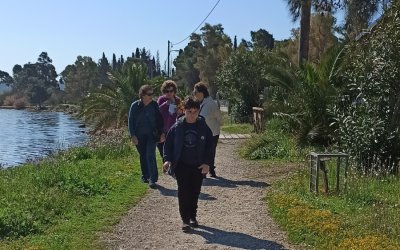 Περίπατος ευεξίας των ΚΑΠΗ στον Κούταβο με αφορμή την Ημέρα Αθλητισμού