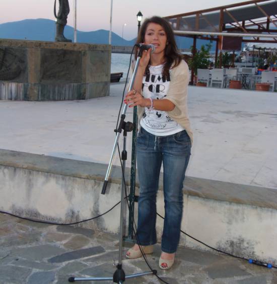 Στα προβλήματα της νεολαίας στάθηκε η Γιάννα Κουλουμπή