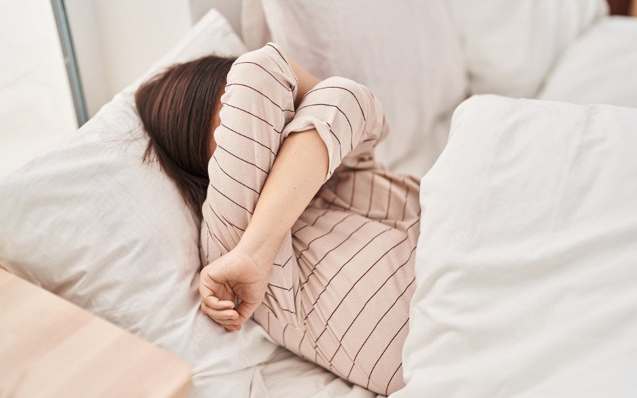 8 σημάδια ότι σας λείπει ύπνος