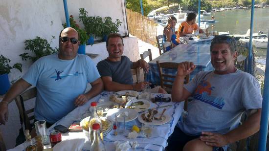 Στιγμές χαλάρωσης στην Αγία Κυριακή