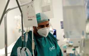 Κορονοϊός: 3 νέα κρούσματα στην Κεφαλονιά ανακοίνωσε ο ΕΟΔΥ, 2556 συνολικά, 207 διασωληνωμένοι, 34 νέοι θάνατοι στην χώρα το Σάββατο 7/11