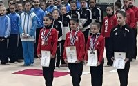 ''Σάρωσε'' η Χριστίνα Καλαφάτη! 5 χρυσά μετάλλια στο Διασυλλογικό Πρωτάθλημα Ρυθμικής Γυμναστικής
