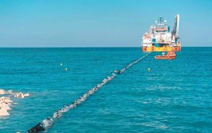 Φαραντούρης: Γιατί η Ελλάς “σκοτώνει” το καλώδιο με την Κύπρο;