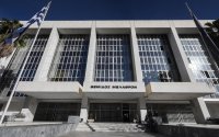 Νόμος Κατσέλη: Οι μεγάλοι κερδισμένοι και οι μεγάλοι χαμένοι της κυβερνητικής ρύθμισης