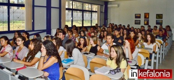 Θερμή υποδοχή για τους πρωτοετείς φοιτητές από το Τ.Ε.Ι. Ψηφιακών Μέσων & Επικοινωνίας (εικόνες)