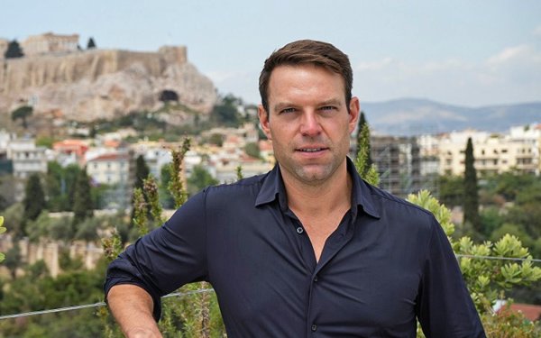 «Καρφί» Κασσελάκη σε Αχτσιόγλου: Δεν είμαι τέλειος σαν αυτούς που έκαναν τον νόμο Κατρούγκαλου