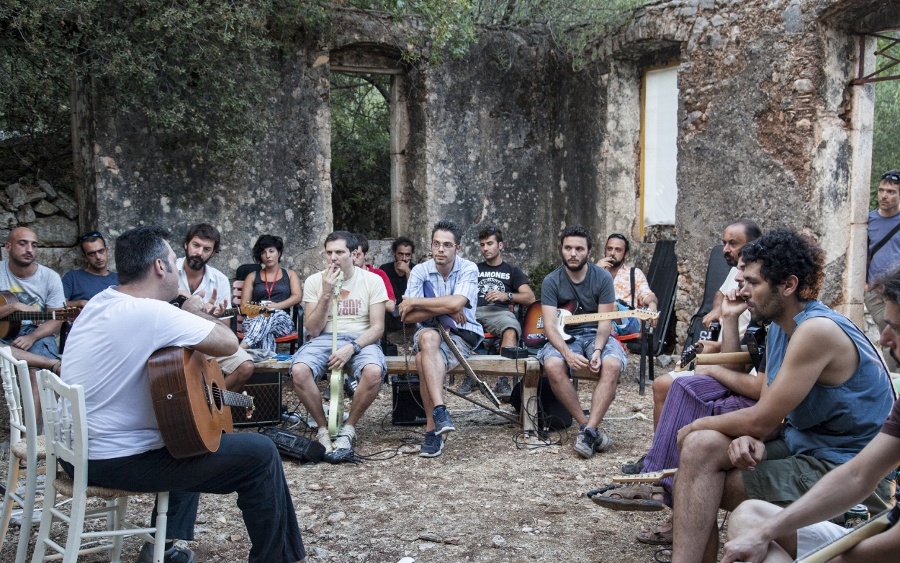 Την Παρασκευή ξεκινά το Saristra Festival 2017 και παρουσιάζει, το εικαστικό του πρόγραμμα